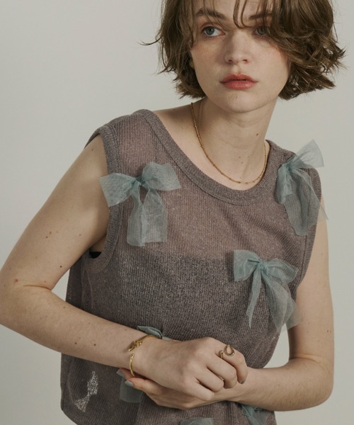 Unitage（ユニテージ）の「シアーリボンノースリトップス（Tシャツ/カットソー・レディース・ピンクベージュ/チャコールグレー/グレイッシュベージュ・FREE）」の5枚目の写真