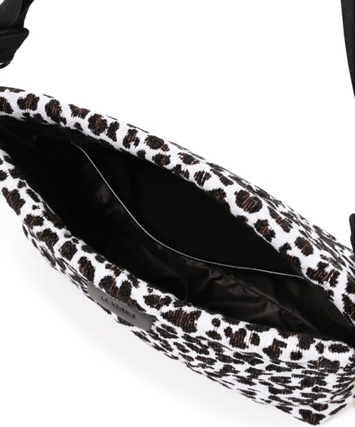 LE VERNIS（ル・ベルニ）の「(LE VERNIS)<ROSE BUD別注>キルティングクラッチ（クラッチバッグ・レディース・ブラウン/ブラック・FREE）」の12枚目の写真