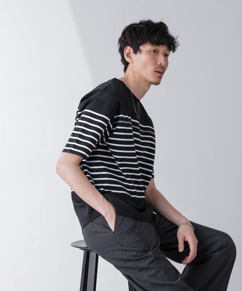 NANO universe(ナノユニバース)の「パネルボーダーリラックスTシャツ 半袖(Tシャツ/カットソー・メンズ・ホワイト/ブラック/ネイビー・S/M/L)」の7枚目の写真