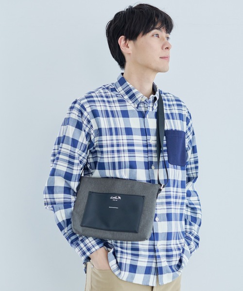 Arnold Palmer（アーノルドパーマー）の「デニムルック ショルダーバッグ（ショルダーバッグ・メンズ・ブラック/ネイビー/ブラウン・F）」の2枚目の写真