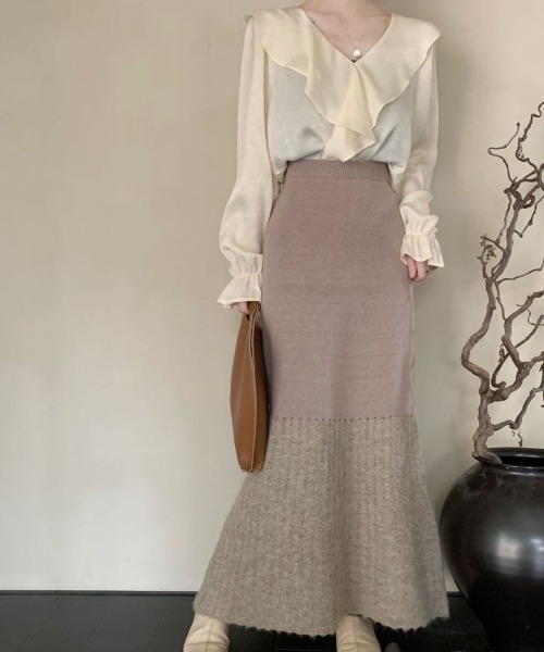 ECLIN(エクラン)の「異素材ドッキングニットAラインロングスカート(スカート・レディース・ベージュ/ブラック/グレー・L/M)」の9枚目の写真