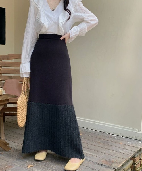 ECLIN(エクラン)の「異素材ドッキングニットAラインロングスカート(スカート・レディース・ベージュ/ブラック/グレー・L/M)」の15枚目の写真