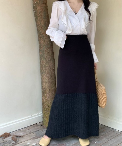 ECLIN(エクラン)の「異素材ドッキングニットAラインロングスカート(スカート・レディース・ベージュ/ブラック/グレー・L/M)」の17枚目の写真