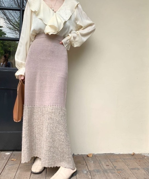 ECLIN(エクラン)の「異素材ドッキングニットAラインロングスカート(スカート・レディース・ベージュ/ブラック/グレー・L/M)」の19枚目の写真