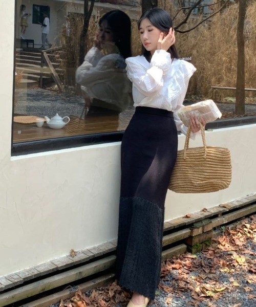 ECLIN(エクラン)の「異素材ドッキングニットAラインロングスカート(スカート・レディース・ベージュ/ブラック/グレー・L/M)」の21枚目の写真