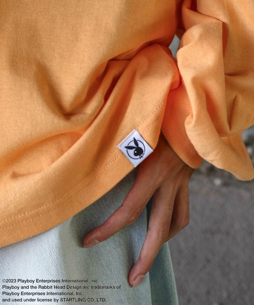 PLAYBOY(プレイボーイ)の「【PLAYBOY】×【SEQUENZ】 ハートバニー バックプリント 長袖 Tシャツ / ロンT(Tシャツ/カットソー・レディース・ホワイト/マルチ/ブラック/オレンジ・X-LARGE/LARGE/MEDIUM/SMALL)」の11枚目の写真