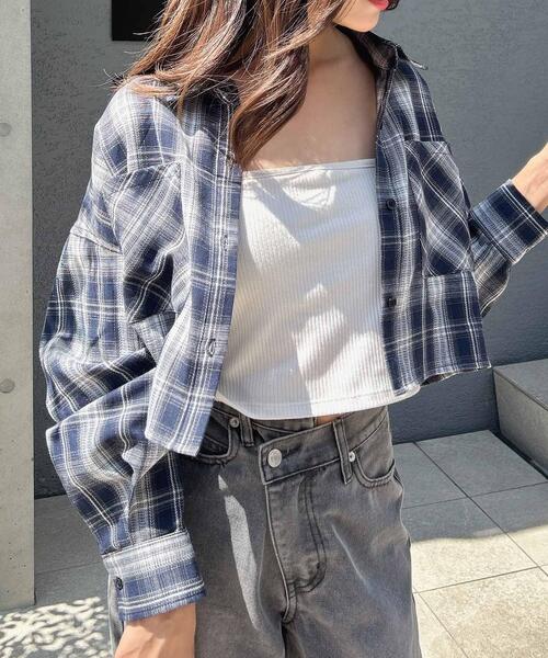 INGNI(イング)の「チェック柄ショートシャツ(シャツ/ブラウス・レディース・ネイビー系2/ブラック系/ブラウン系その他2/ブルー系8/ネイビー系3・M)」の3枚目の写真