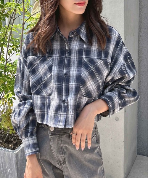 INGNI(イング)の「チェック柄ショートシャツ(シャツ/ブラウス・レディース・ネイビー系2/ブラック系/ブラウン系その他2/ブルー系8/ネイビー系3・M)」の20枚目の写真