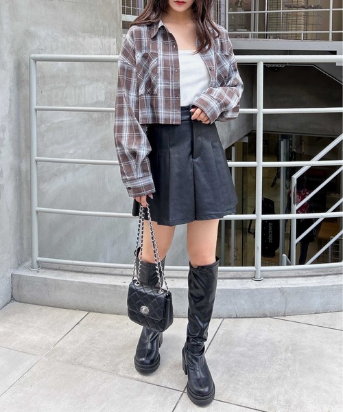 INGNI(イング)の「チェック柄ショートシャツ(シャツ/ブラウス・レディース・ネイビー系2/ブラック系/ブラウン系その他2/ブルー系8/ネイビー系3・M)」の12枚目の写真