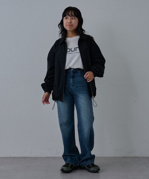 COLONY 2139（コロニートゥーワンスリーナイン）の「ルーズストレートデニム（デニムパンツ・レディース・ネイビー/オフホワイト/サックスブルー/ダークブルー/ライトグレー/ブラック/アイボリー・SMALL/LARGE/MEDIUM）」の15枚目の写真