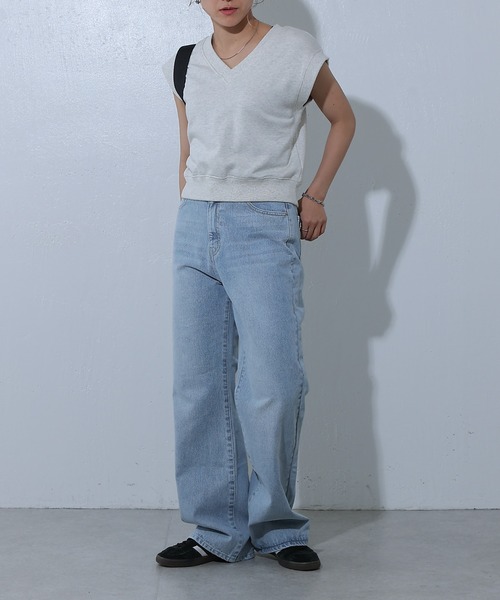 COLONY 2139(コロニートゥーワンスリーナイン)の「ルーズストレートデニム(デニムパンツ・レディース・ネイビー/オフホワイト/サックスブルー/ダークブルー/ライトグレー/ブラック/アイボリー・SMALL/LARGE/MEDIUM)」の15枚目の写真