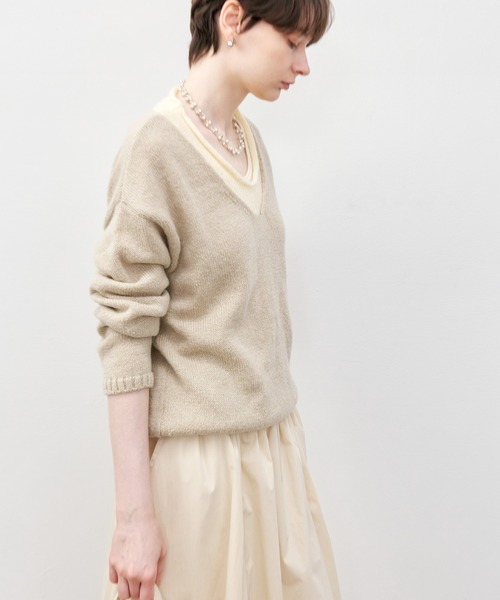 tageechita(タジチタ)の「【tageechita】ベーシックバイカラーニットセーター(ニット/セーター・レディース・ベージュ・S/L/M)」の13枚目の写真
