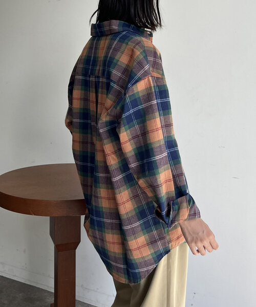 CPCM（シーピーシーエム）の「ネルチェックシャツ（シャツ/ブラウス・レディース・ベージュ/ネイビー/レッド/カーキ・FREE）」の8枚目の写真