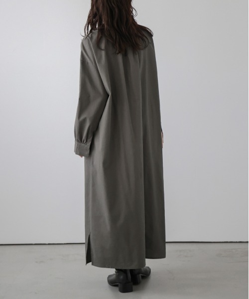 La-gemme(ラジェム)の「ロングシャツワンピース(ワンピース・レディース・ブラック/ベージュ/テラコッタ/グレー・フリー)」の12枚目の写真