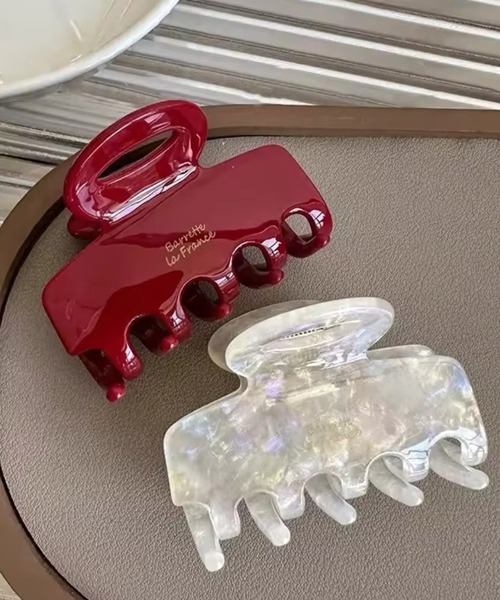 Port（ポート）の「【 Port / ポート 】 ワンカラー スクエア ミニ バンスクリップ（バレッタ/ヘアクリップ・レディース・ベージュ/ブラック/レッド/ブラウン/ホワイト・FREE）」の9枚目の写真