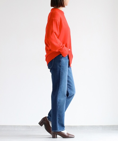 cepo（セポ）の「〈新色〉ライトスフレクロップドデニムパンツ（デニムパンツ・レディース・ブルー系4・S/M/L）」の2枚目の写真