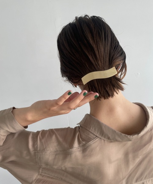 ウェーブヘアバレッタ