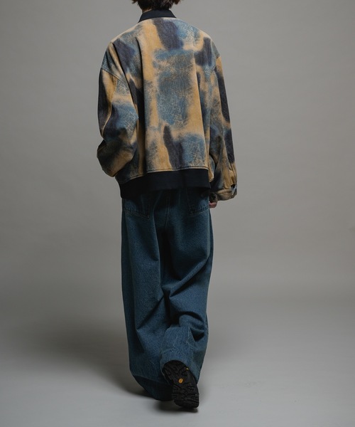 CASPER JOHN(キャスパージョン)の「Uneven pattern MA-1/アンイーブンパターンMA-1(MA-1・メンズ・ブルー/グリーン・LARGE/MEDIUM/SMALL/X-SMALL)」の12枚目の写真