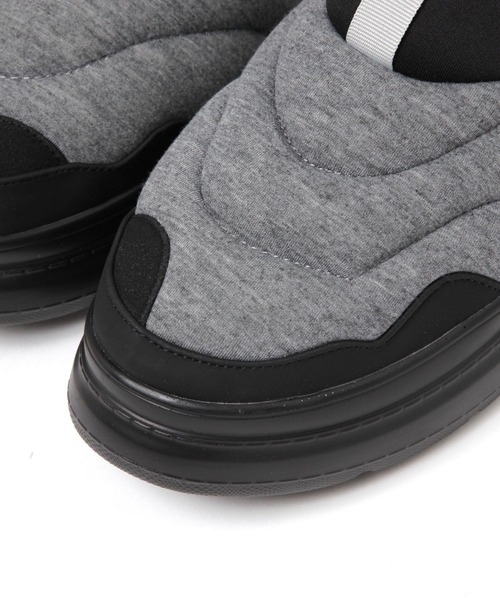 studio CLIP（スタディオクリップ）の「【消臭/抗菌防臭/クッションインソール】軽らくモックスニーカー（スニーカー・レディース・ブラック/グレー/ベージュ・LARGE/MEDIUM）」の19枚目の写真