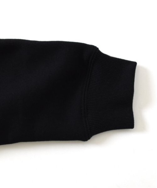 GLAZOS(グラソス)の「【大人向けサイズあり】【あったか】裏起毛・ボックス刺繍ロゴトレーナー(スウェット・キッズ・ホワイト/ブラック・LL/L/M/S)」の12枚目の写真