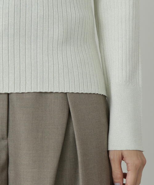 N.（N. Natural Beauty Basic）（エヌエヌナチュラルビューティーベーシック）の「ボートネックラメニット（ニット/セーター・レディース・オフホワイト/グレー/ブルー/ピンク・MEDIUM）」の7枚目の写真