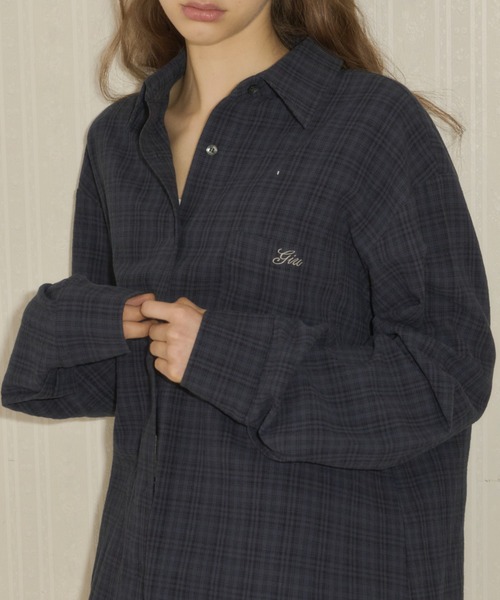 GIUNON（ジウノン）の「embroidery over check shirts / エンブロイダリーオーバーチェックシャツ（シャツ/ブラウス・レディース・ブルー・FREE）」の11枚目の写真