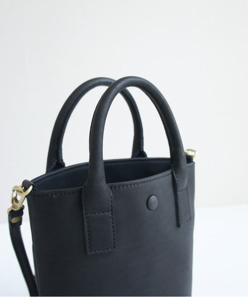 TIDEWAY（タイドウェイ）の「Nuts LEATHER 2WAY TOTE（ショルダーバッグ・レディース・ブラウン/ブラック/アイボリー・FREE）」の16枚目の写真