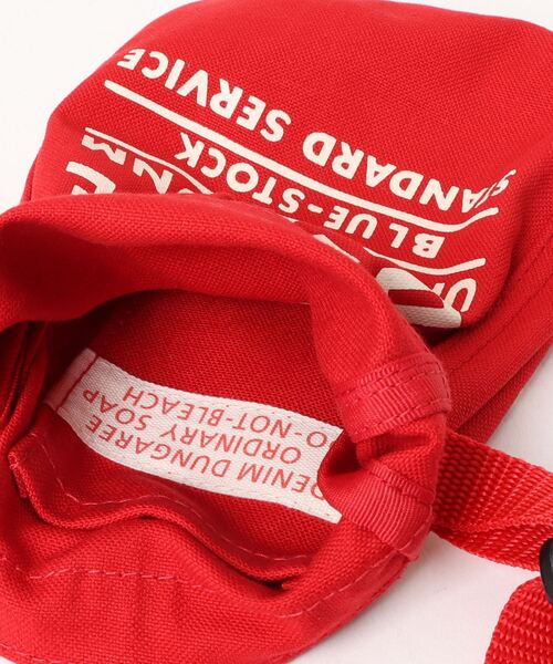 DENIM DUNGAREE（デニムダンガリー）の「Mini Newspaper Bag（ショルダーバッグ・キッズ・イエロー/ネイビー/ブルー/レッド・F）」の7枚目の写真