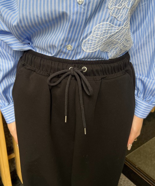 Another Branch olive des olive（アナザーブランチオリーブデオリーブ）の「【WEB限定】キレイ見えスウェットパンツ（スウェットパンツ・レディース・ブラック/グレー/アイボリー・SMALL/MEDIUM）」の21枚目の写真