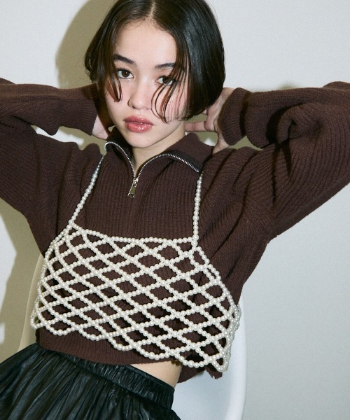 Clum(クルム)の「half zipup short knit tops / ハーフジップショート丈ニットトップス(ニット/セーター・レディース・ホワイト/ブラック/ブラウン・FREE)」の3枚目の写真