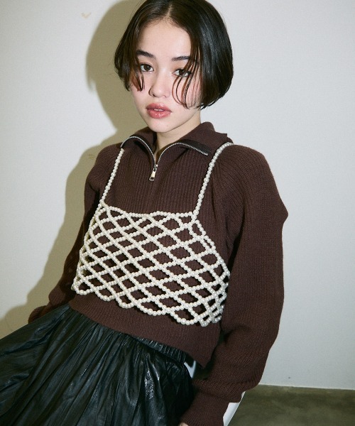 Clum(クルム)の「half zipup short knit tops / ハーフジップショート丈ニットトップス(ニット/セーター・レディース・ホワイト/ブラック/ブラウン・FREE)」の9枚目の写真