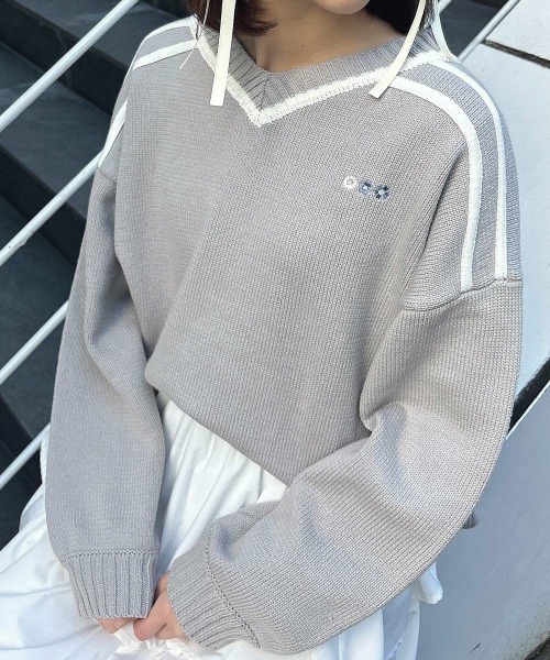 F i.n.t（フィント）の「刺繍入りゲームシャツニット/fint　フィント（ニット/セーター・レディース・グリーン/ライトグレー・FREE）」の15枚目の写真