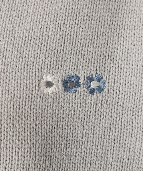 F i.n.t（フィント）の「刺繍入りゲームシャツニット/fint　フィント（ニット/セーター・レディース・グリーン/ライトグレー・FREE）」の7枚目の写真