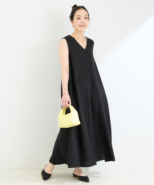 B.C STOCK(ベーセーストック)の「《追加4》手洗い可 / リネンレーヨンスリーブレスワンピース(ワンピース・レディース・レッド/サックスブルー/ブラック/ブラウン/コバルトブルー・MEDIUM/SMALL)」の10枚目の写真