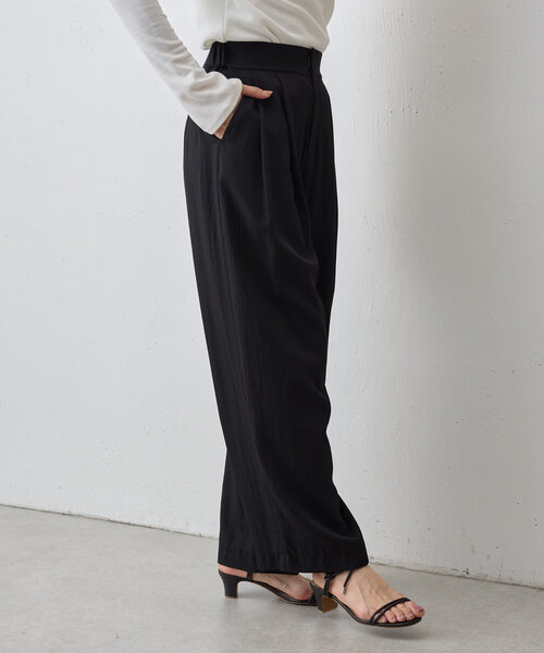 LIVETART（リヴェタート）の「《LIVETART》ツイルタックパンツ（その他パンツ・レディース・ブラック/ベージュ・1/0）」の11枚目の写真