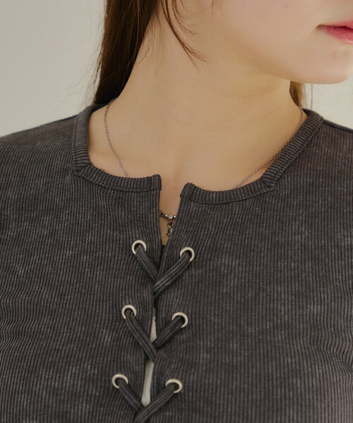 Another Branch olive des olive（アナザーブランチオリーブデオリーブ）の「【WEB限定】ピグメント風レースアップトップス（Tシャツ/カットソー・レディース・カーキ/ネイビー/チャコールグレー・FREE）」の11枚目の写真