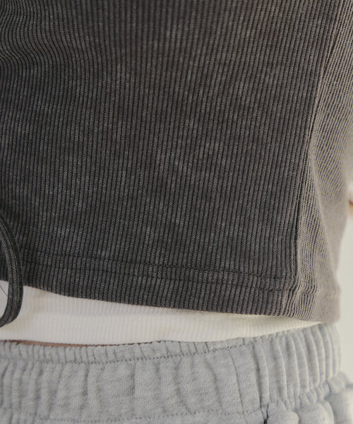 Another Branch olive des olive（アナザーブランチオリーブデオリーブ）の「【WEB限定】ピグメント風レースアップトップス（Tシャツ/カットソー・レディース・カーキ/ネイビー/チャコールグレー・FREE）」の13枚目の写真