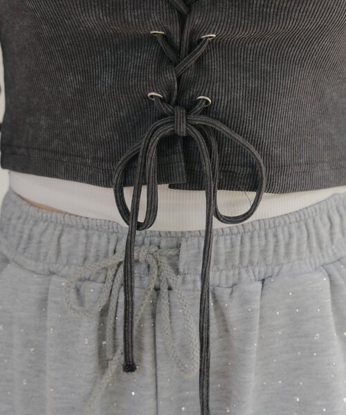 Another Branch olive des olive（アナザーブランチオリーブデオリーブ）の「【WEB限定】ピグメント風レースアップトップス（Tシャツ/カットソー・レディース・カーキ/ネイビー/チャコールグレー・FREE）」の14枚目の写真