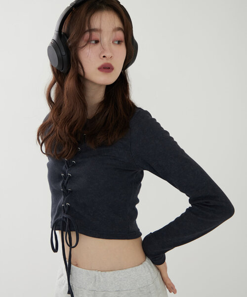 Another Branch olive des olive（アナザーブランチオリーブデオリーブ）の「【WEB限定】ピグメント風レースアップトップス（Tシャツ/カットソー・レディース・カーキ/ネイビー/チャコールグレー・FREE）」の15枚目の写真