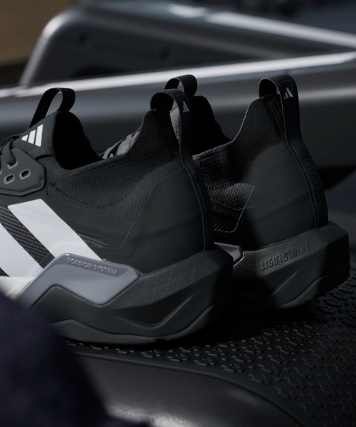 adidas ラピッドムーブ ADV 2 HIIT トレーニング NJW68 Amazon | [アディダス] トレーニングシューズ ラピッドムーブ