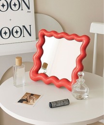 ammy.（エイミードット）の「【 ammy. / エイミードット 】 うねうね カラーフレーム 卓上 ミラー / 壁掛け ミラー（ミラー）」