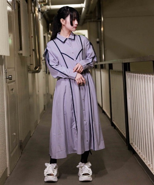 axes femme POETIQUE(アクシーズファムポエティック)の「ラインデザインシャツワンピース(ワンピース・レディース・ネイビー/グレー/ブラック・MEDIUM)」の4枚目の写真