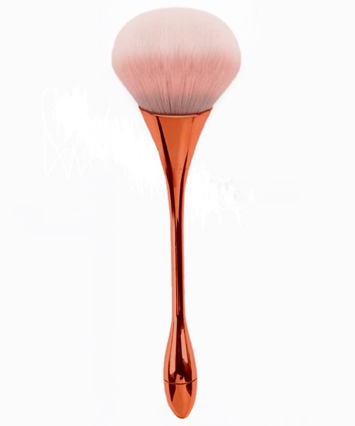 IRADOWL（アイラドール）の「チーク＆フェイスパウダーメイクブラシ（メイクブラシ・レディース・ゴールド/ピンクゴールド・FREE）」の2枚目の写真