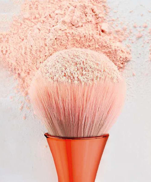 IRADOWL（アイラドール）の「チーク＆フェイスパウダーメイクブラシ（メイクブラシ・レディース・ゴールド/ピンクゴールド・FREE）」の5枚目の写真