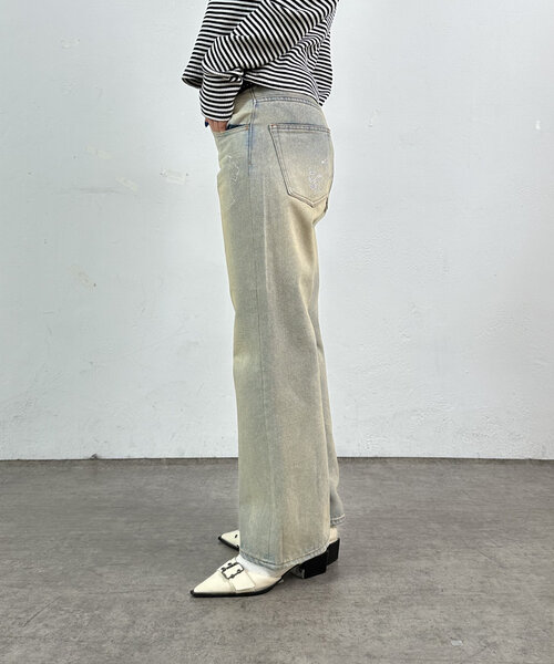 WHO'S WHO gallery（フーズフーギャラリー）の「2サイズ【SLOPPY/スロッピー】ラインストーンフレアデニム（デニムパンツ・レディース・ブラック/サックスブルー・MEDIUM/LARGE）」の3枚目の写真