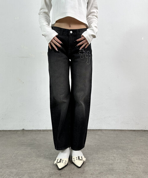 WHO'S WHO gallery（フーズフーギャラリー）の「2サイズ【SLOPPY/スロッピー】ラインストーンフレアデニム（デニムパンツ・レディース・ブラック/サックスブルー・MEDIUM/LARGE）」の9枚目の写真