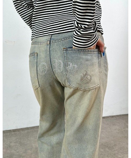 WHO'S WHO gallery（フーズフーギャラリー）の「2サイズ【SLOPPY/スロッピー】ラインストーンフレアデニム（デニムパンツ・レディース・ブラック/サックスブルー・MEDIUM/LARGE）」の16枚目の写真