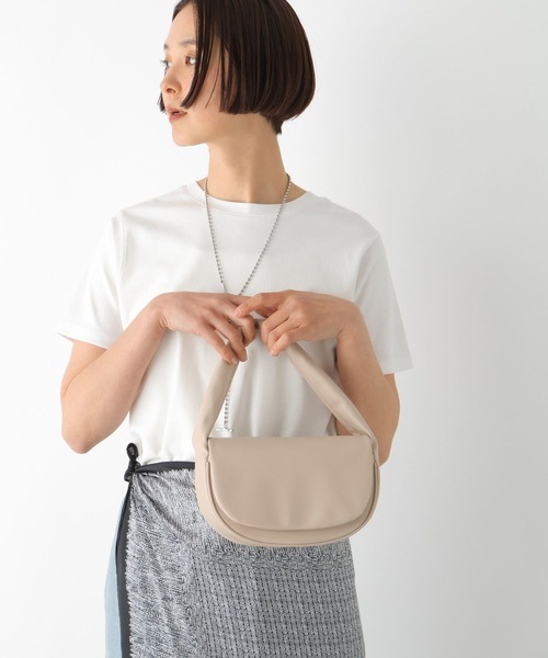 LEPSIM(レプシィム)の「ハーフラウンドハンドバッグ 322103(ハンドバッグ・レディース・ベージュ/ブラック・ONE SIZE)」の12枚目の写真