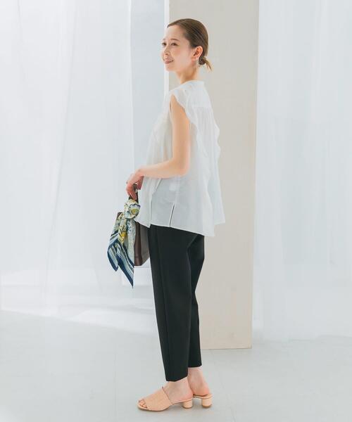 URBAN RESEARCH ROSSO WOMEN(アーバンリサーチ ロッソ)の「フリルブラウス(シャツ/ブラウス・レディース・ブラック系その他/オフホワイト/ライトブルー・FREE)」の8枚目の写真