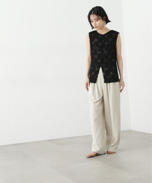 N.(N. Natural Beauty Basic)(エヌエヌナチュラルビューティーベーシック)の「スプリットヘムプリーツブラウス(シャツ/ブラウス・レディース・オフホワイト/ブラック・MEDIUM)」の18枚目の写真